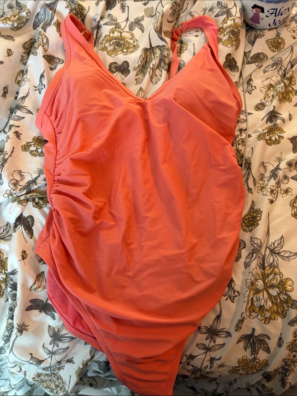Kona sol Coral One-Piece Swimsuit‎